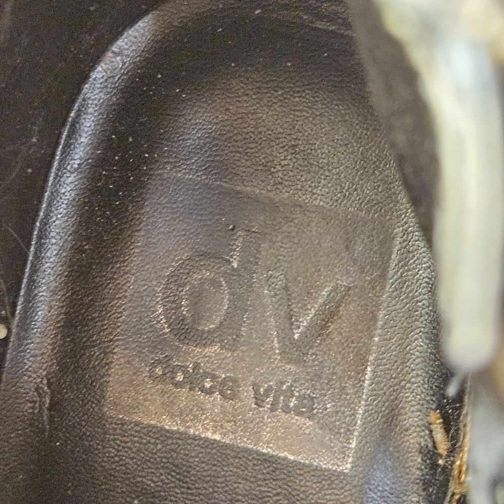 DV Dolce Vita Women's size 8.5 brown leather blocked Heel zip up ankle bootie. - Picture 7 of 13